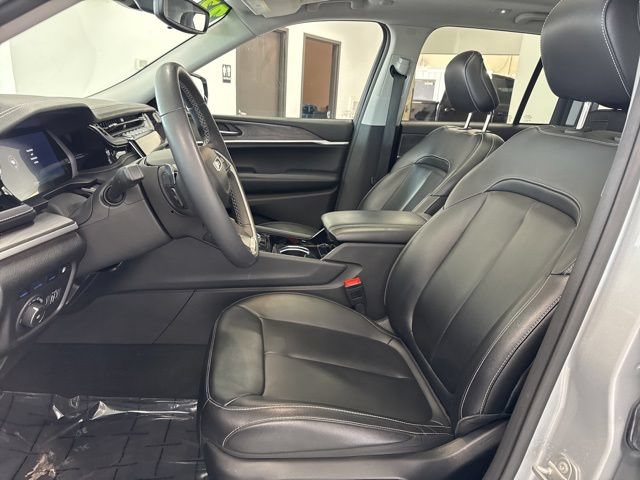 Used 2023 Jeep Grand Cherokee 4WD 4xe image 18