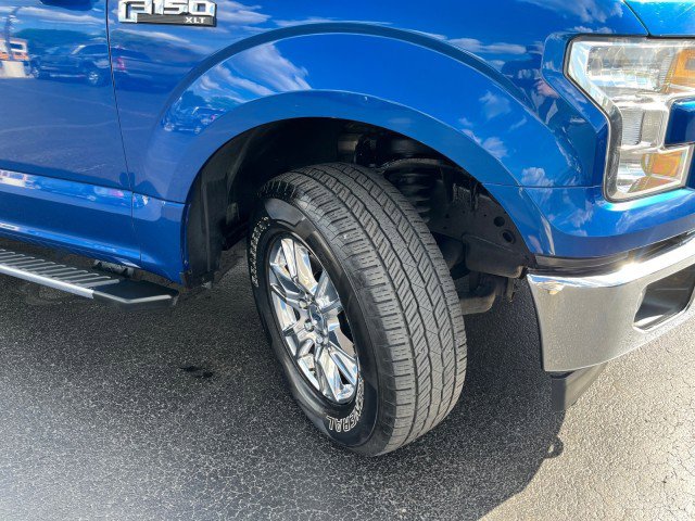 Used 2017 Ford F150 XLT w/ Equipment Group 302A Luxury AWD/4WD image 13