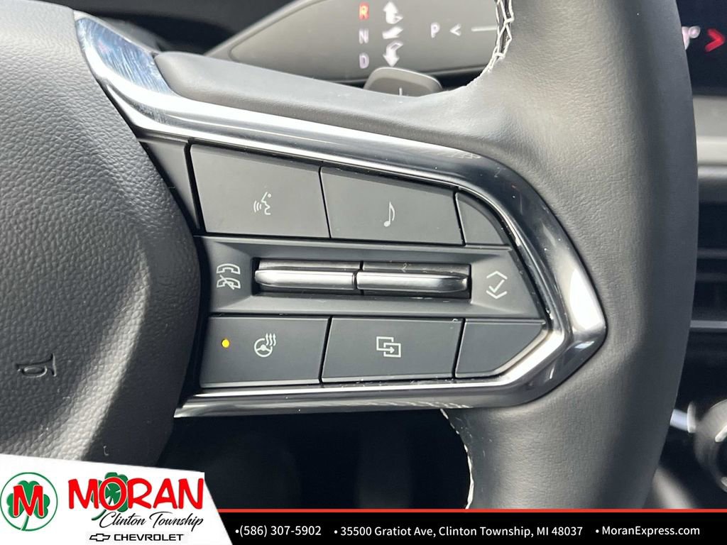 Used 2024 Chevrolet Traverse LT w/ Trailering Package image 23