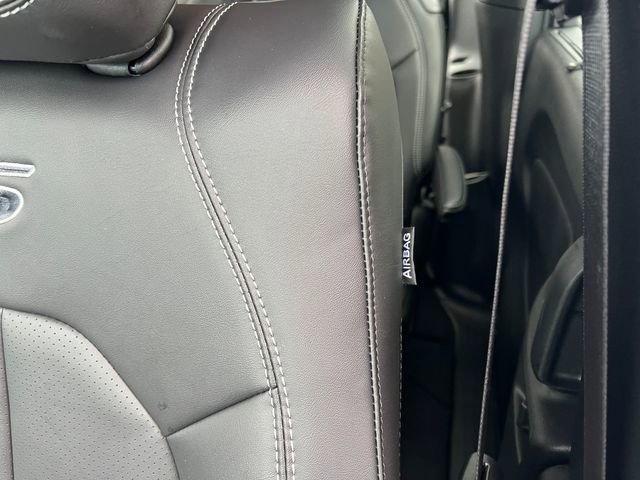 New 2026 Chrysler Pacifica Select w/ S Appearance Package image 10