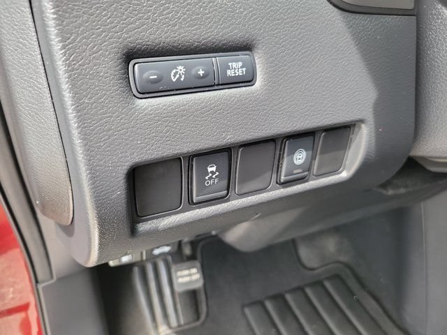 Certified 2020 Nissan Murano SV FWD image 33