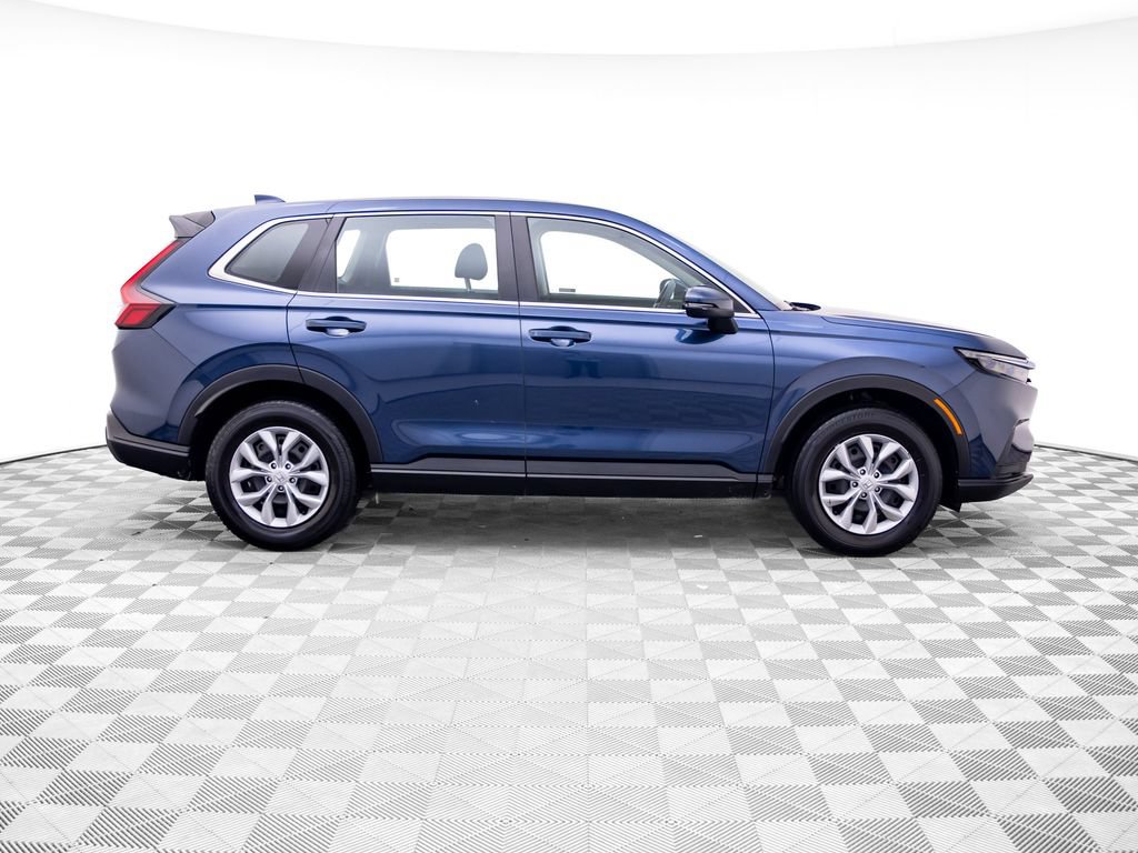 Used 2024 Honda CR-V LX image 8