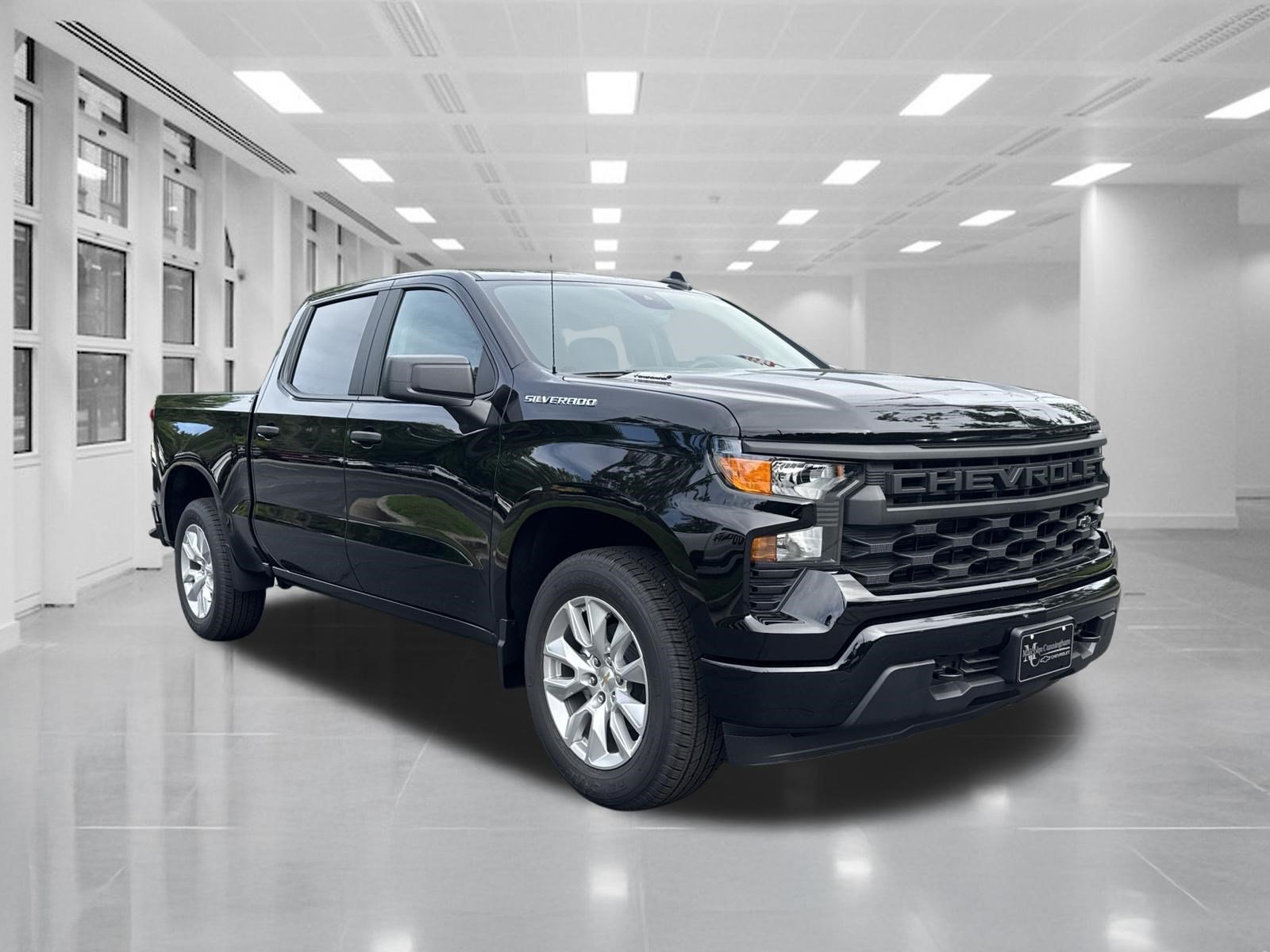 New 2026 Chevrolet Silverado 1500 Custom RWD image 3