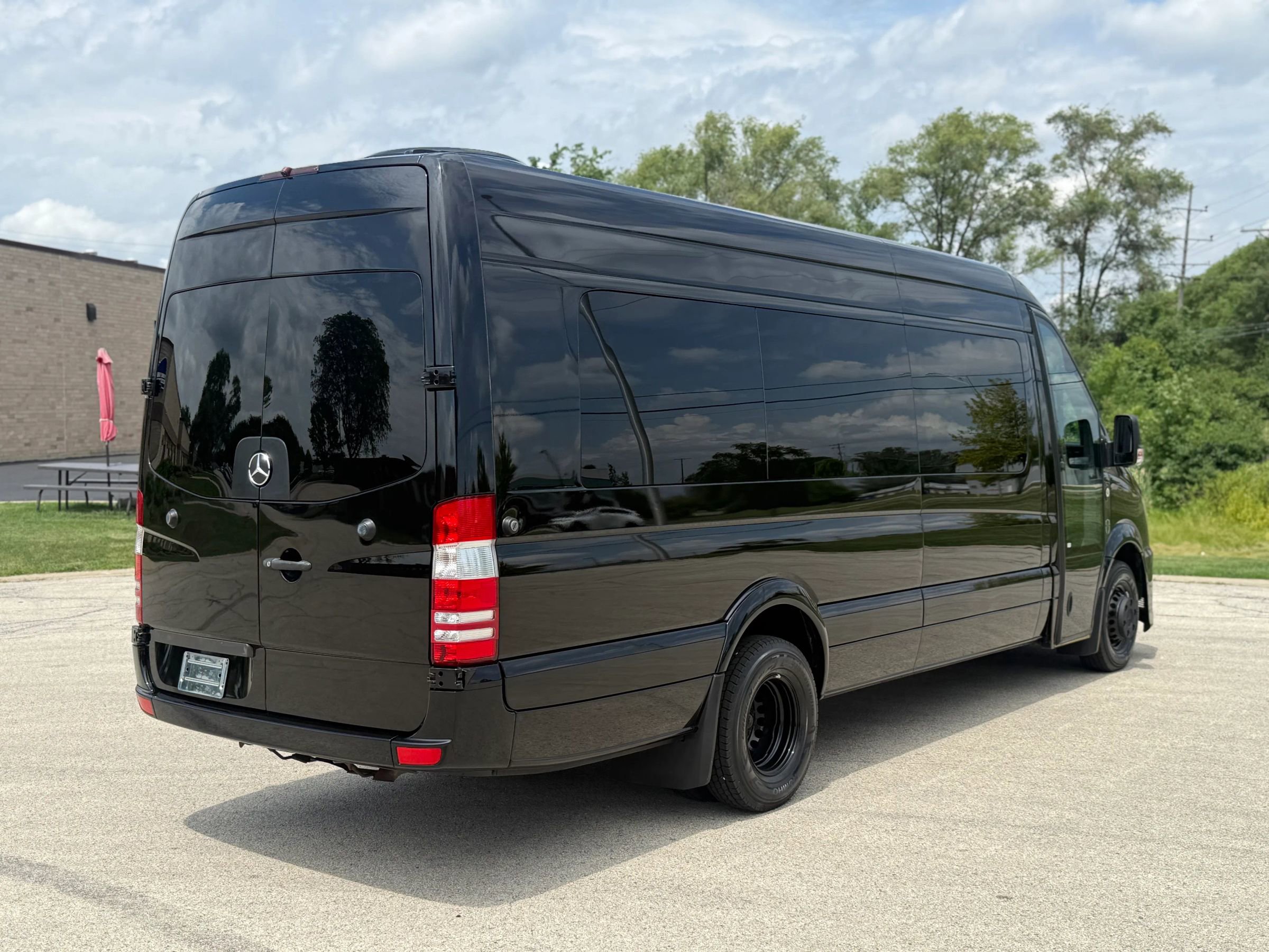 Used 2015 Mercedes-Benz Sprinter 3500 w/ Window Fleet Package image 9