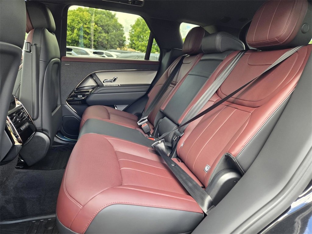 New 2025 Land Rover Range Rover Sport Dynamic SE image 8