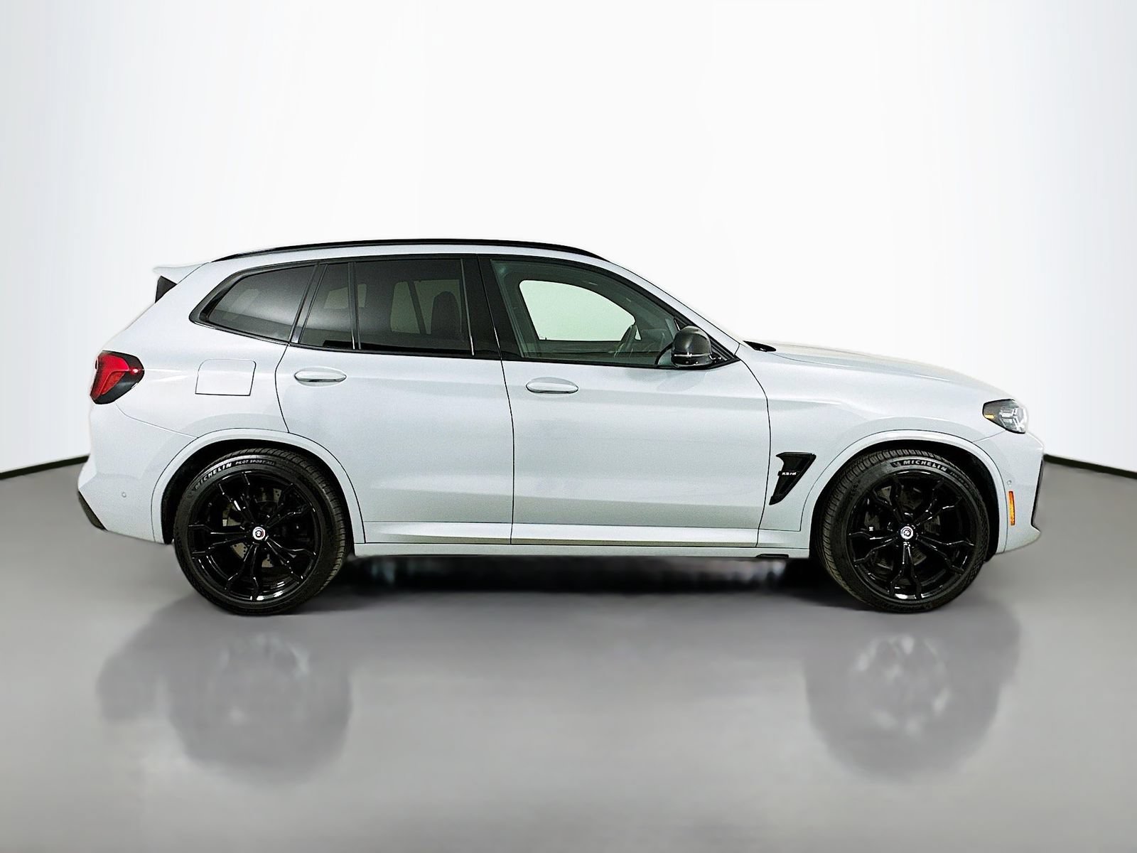 Used 2023 BMW X3 M w/ Competition Package AWD/4WD image 4