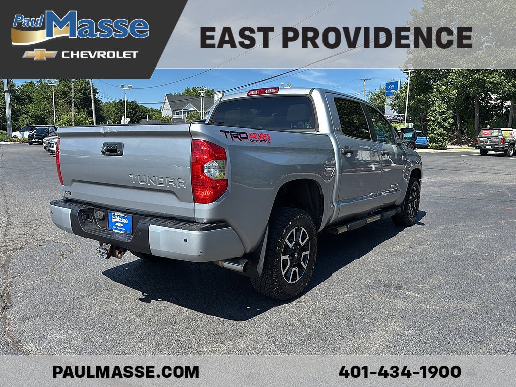 Used 2018 Toyota Tundra SR5 w/ TRD Off Road Package AWD/4WD image 7