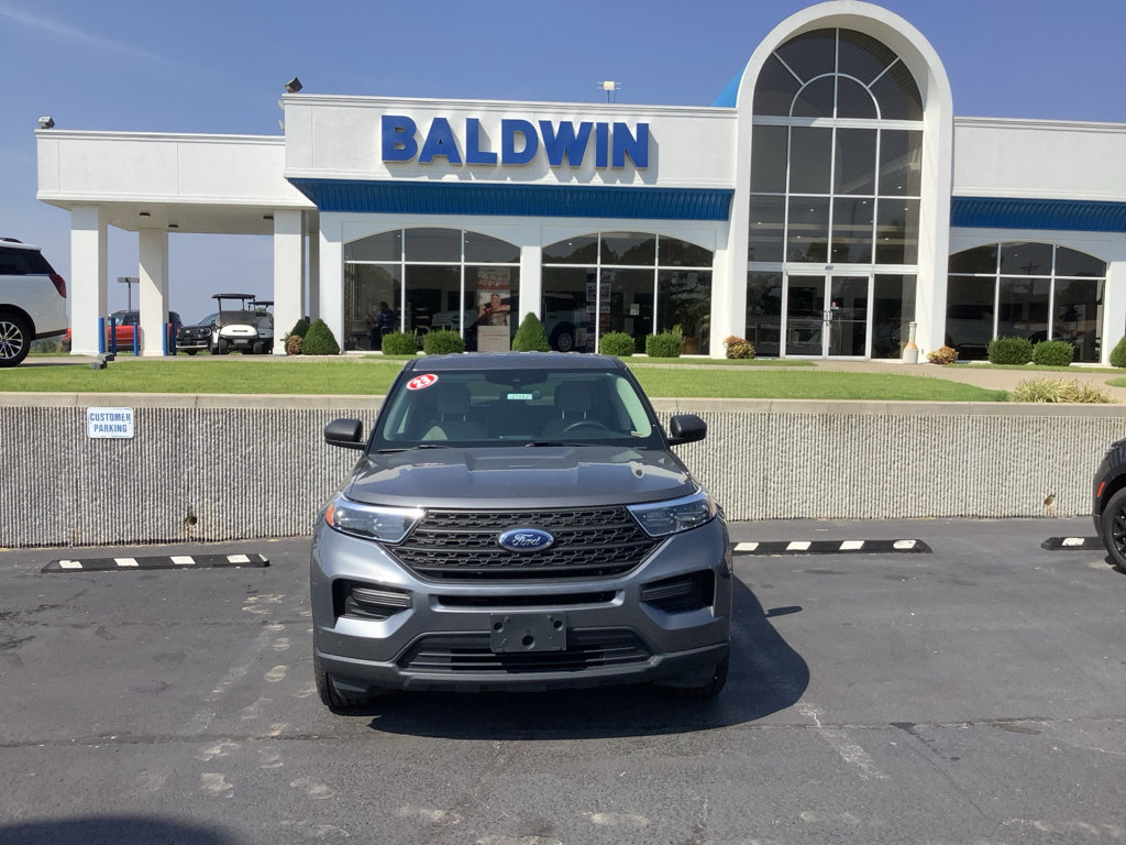 Used 2023 Ford Explorer XLT w/ Equipment Group 202A image 2
