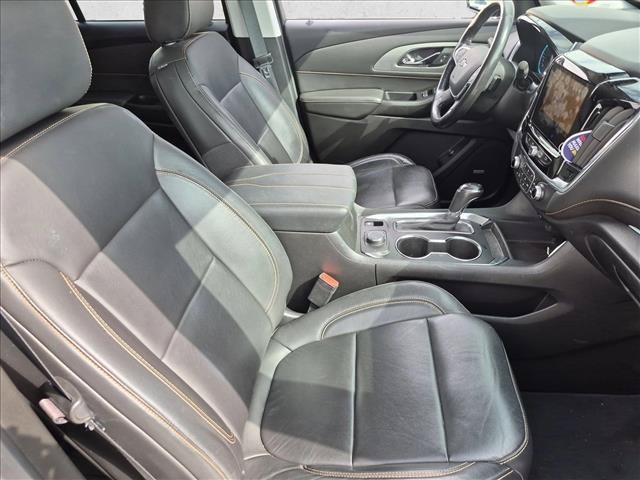 Used 2020 Chevrolet Traverse RS w/ LPO, Floor Liner Package FWD image 23