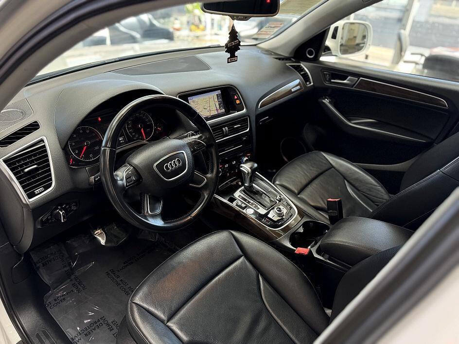 Used 2016 Audi Q5 3.0T Premium Plus AWD/4WD image 4