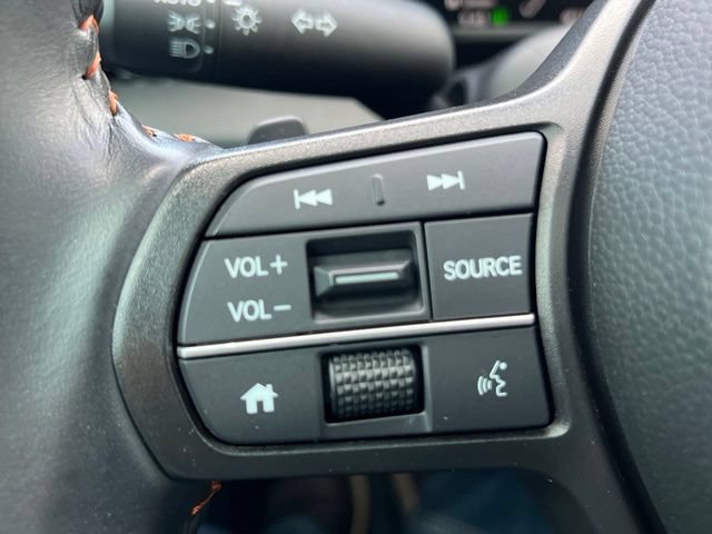 Used 2025 Honda CR-V Sport image 17