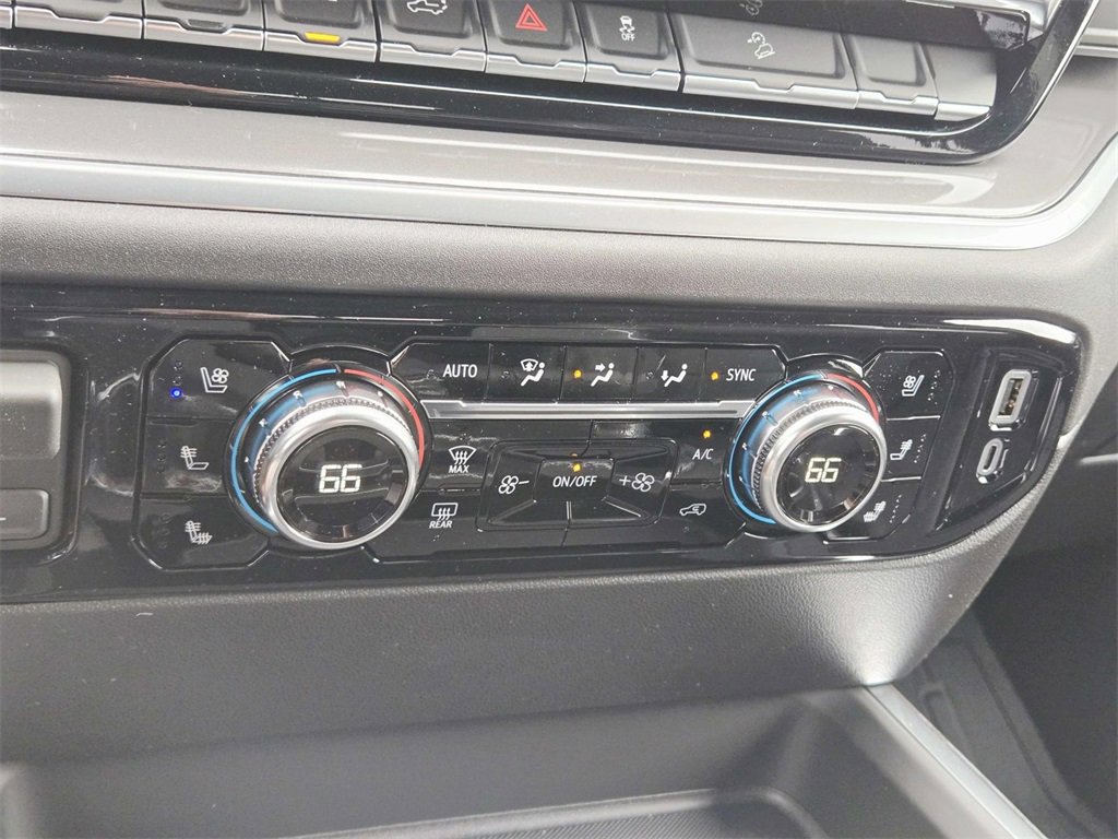 New 2026 GMC Sierra 2500 SLT w/ SLT Premium Package image 33