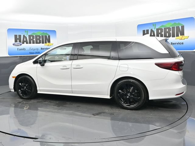 Used 2023 Honda Odyssey Sport image 3