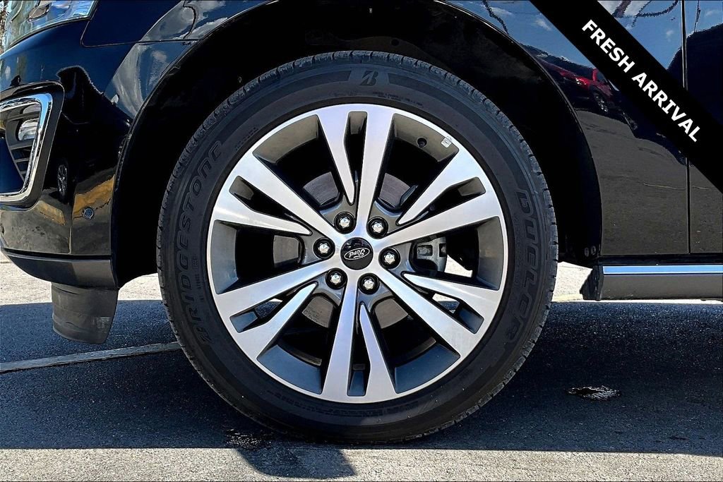 Used 2020 Ford Expedition Limited w/ Equipment Group 302A image 34