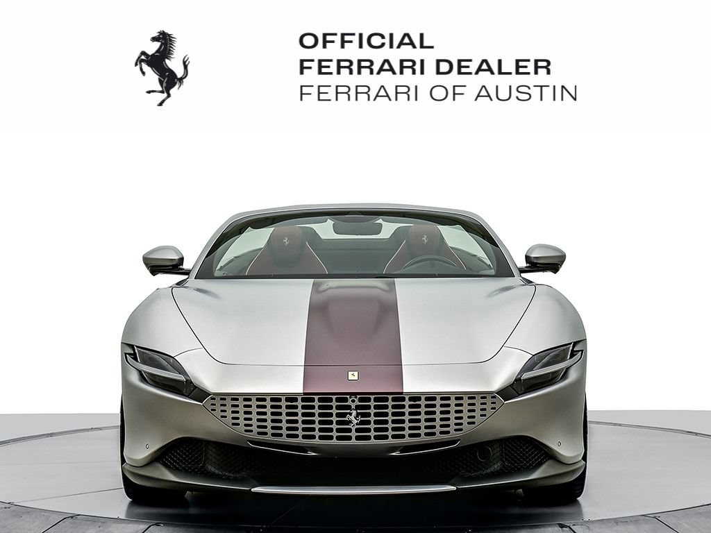 Used 2025 Ferrari Roma Spider RWD image 3