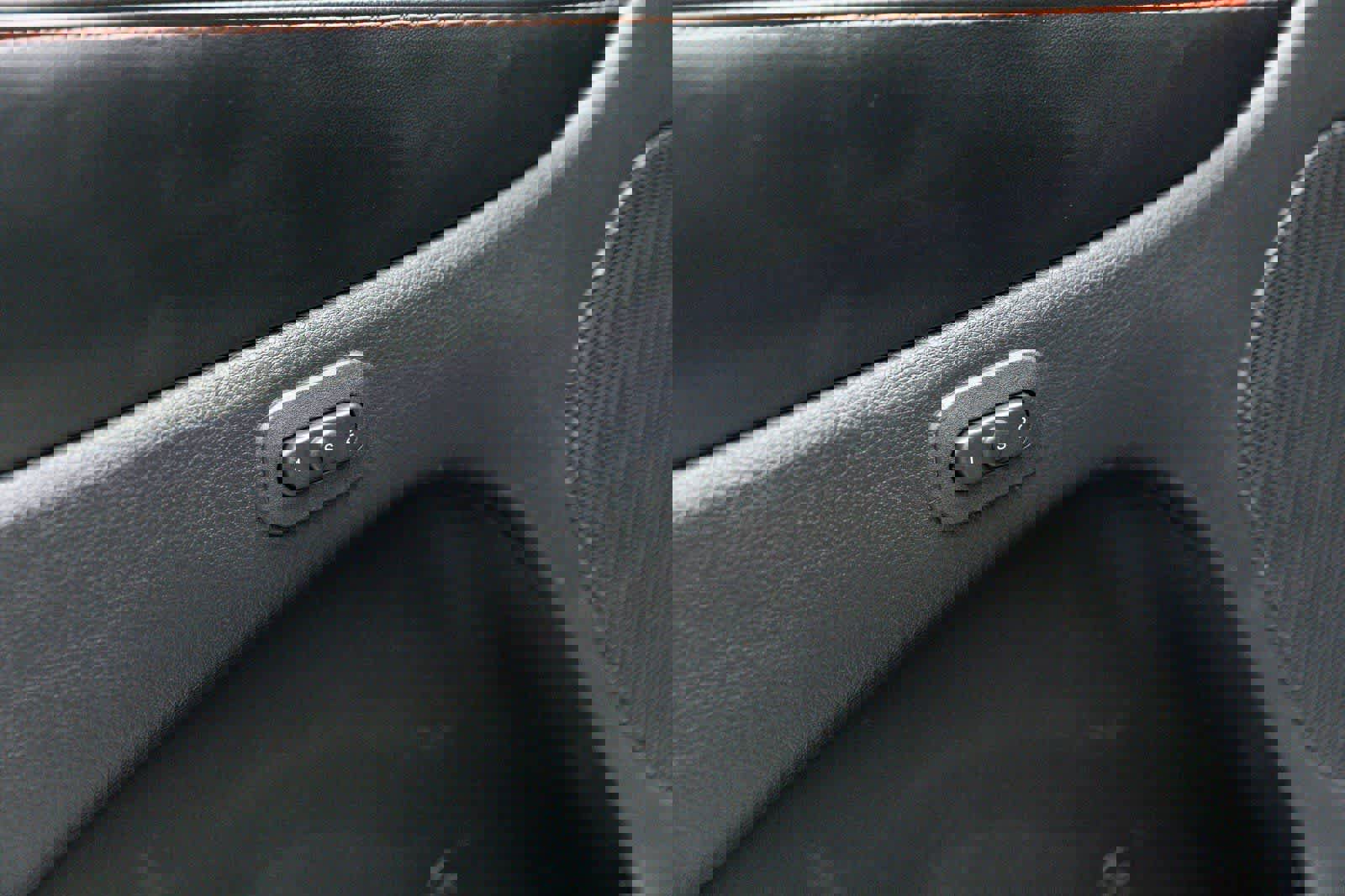 Used 2016 Jeep Grand Cherokee Limited 75th Anniversary image 25