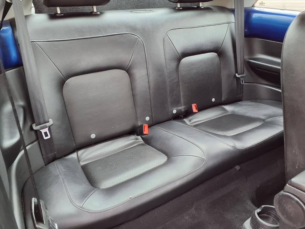 Used 2008 Volkswagen Beetle S image 13