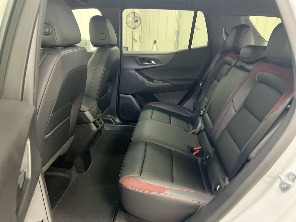 New 2027 Chevrolet Equinox RS AWD/4WD image 23