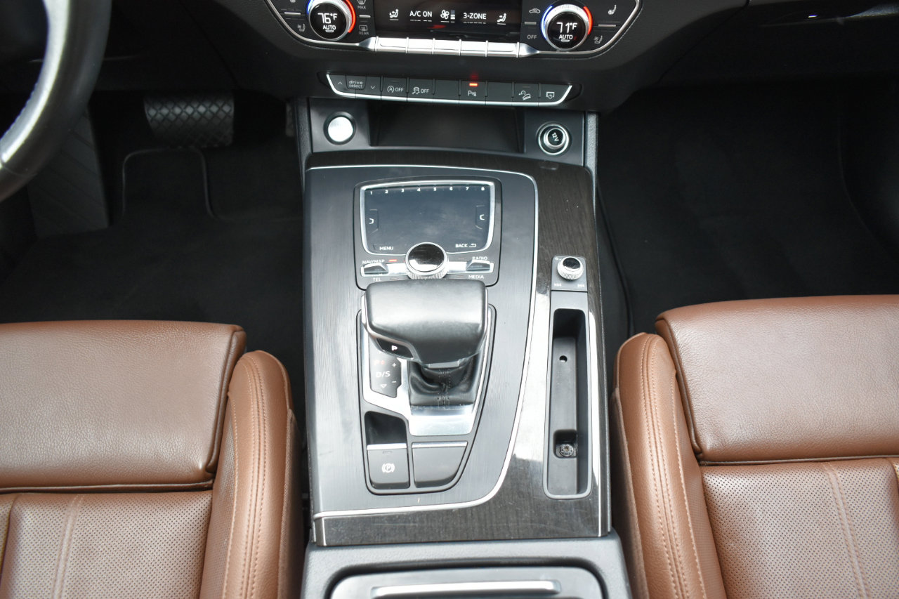 Used 2018 Audi Q5 2.0T Premium Plus w/ Premium Plus Package image 23