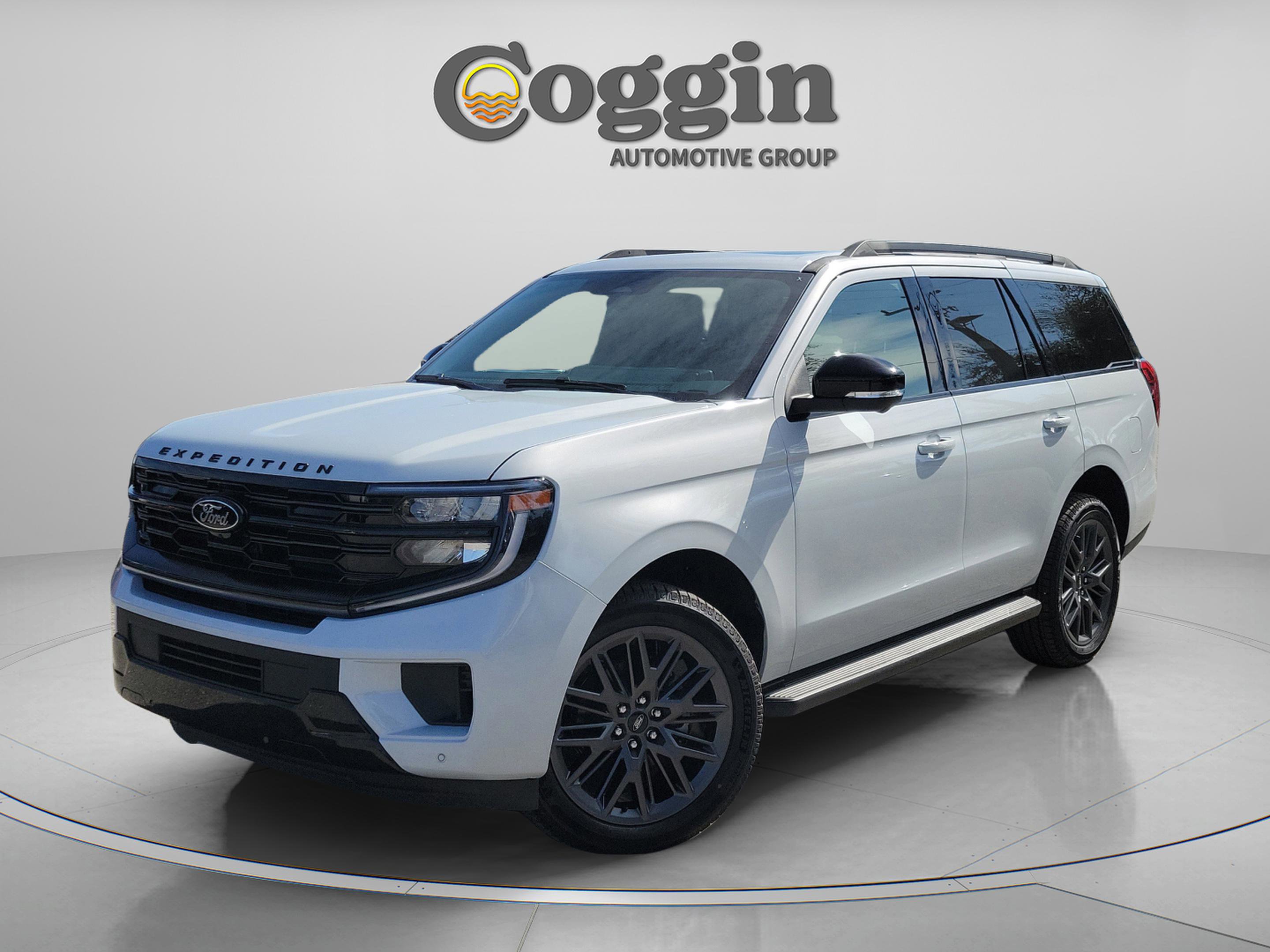 New 2026 Ford Expedition Platinum w/ Stealth Appearance Package