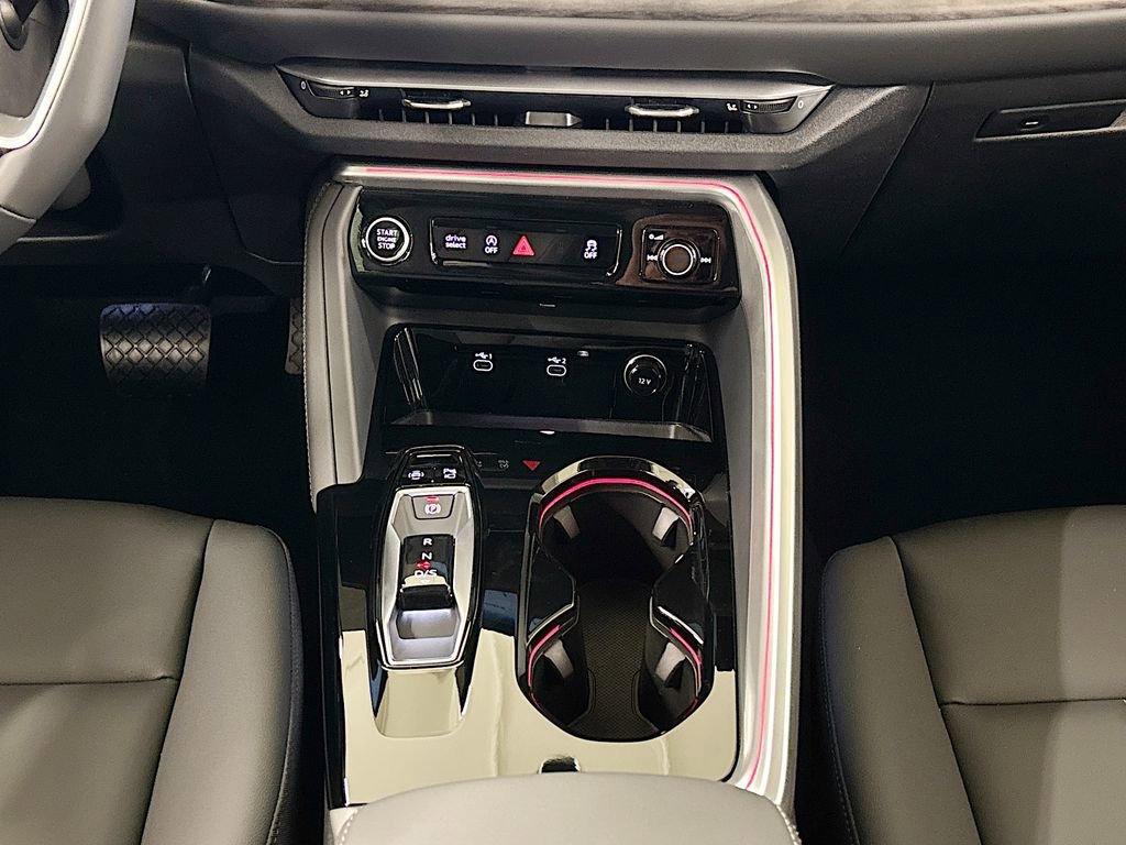 New 2025 Audi Q5 Premium Plus image 13