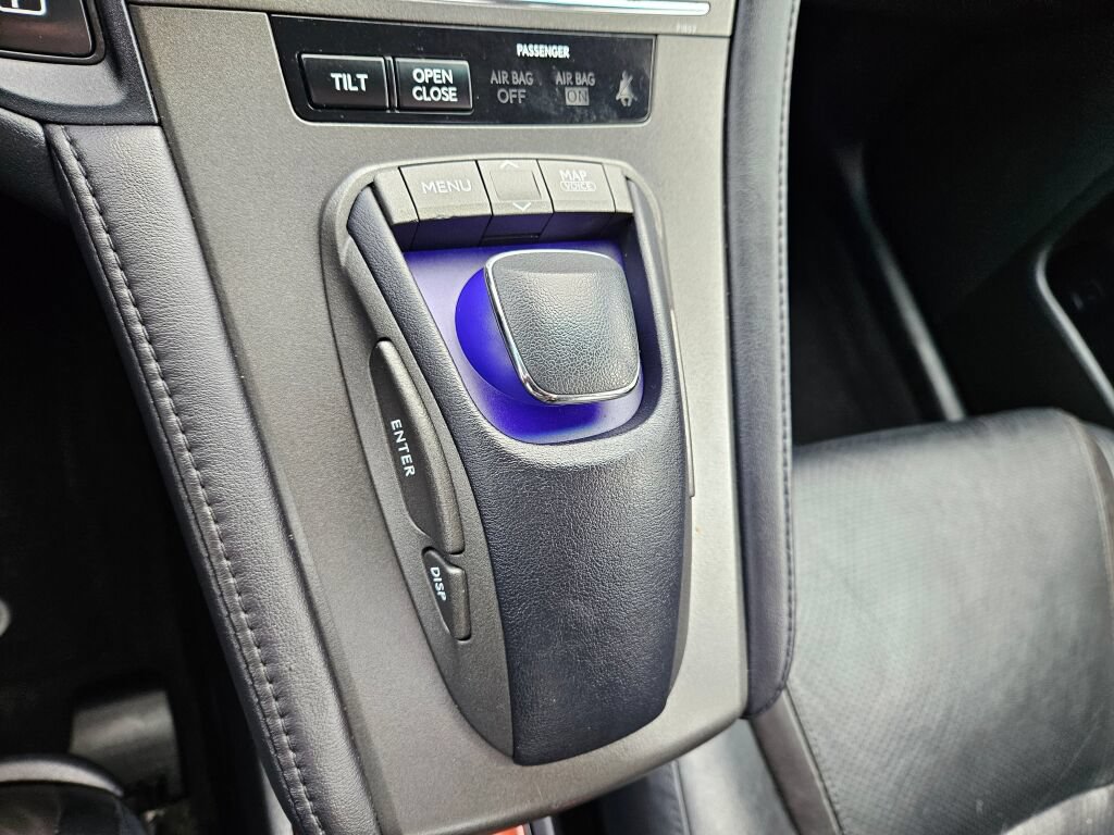 Used 2012 Lexus HS 250h Premium FWD image 23