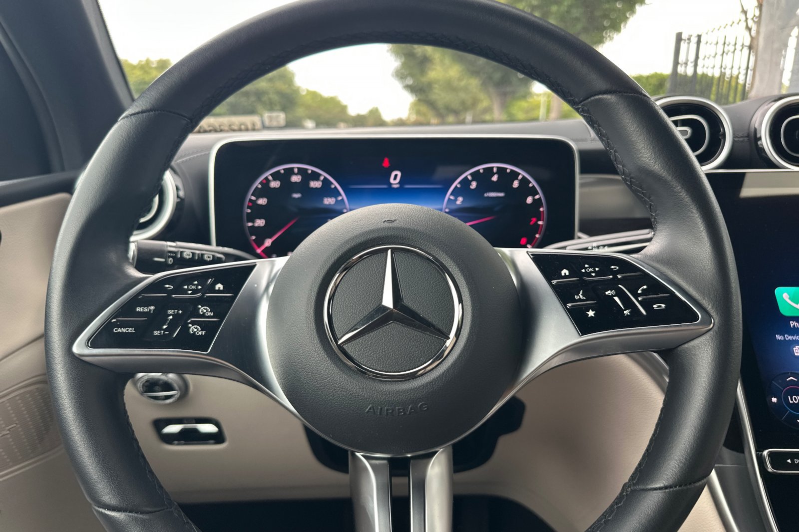Certified 2025 Mercedes-Benz GLC 300 4MATIC image 23