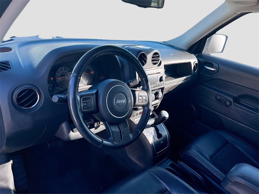 Used 2016 Jeep Patriot Sport image 9