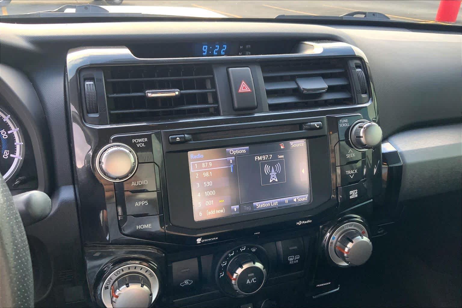 Used 2016 Toyota 4Runner Trail AWD/4WD image 34