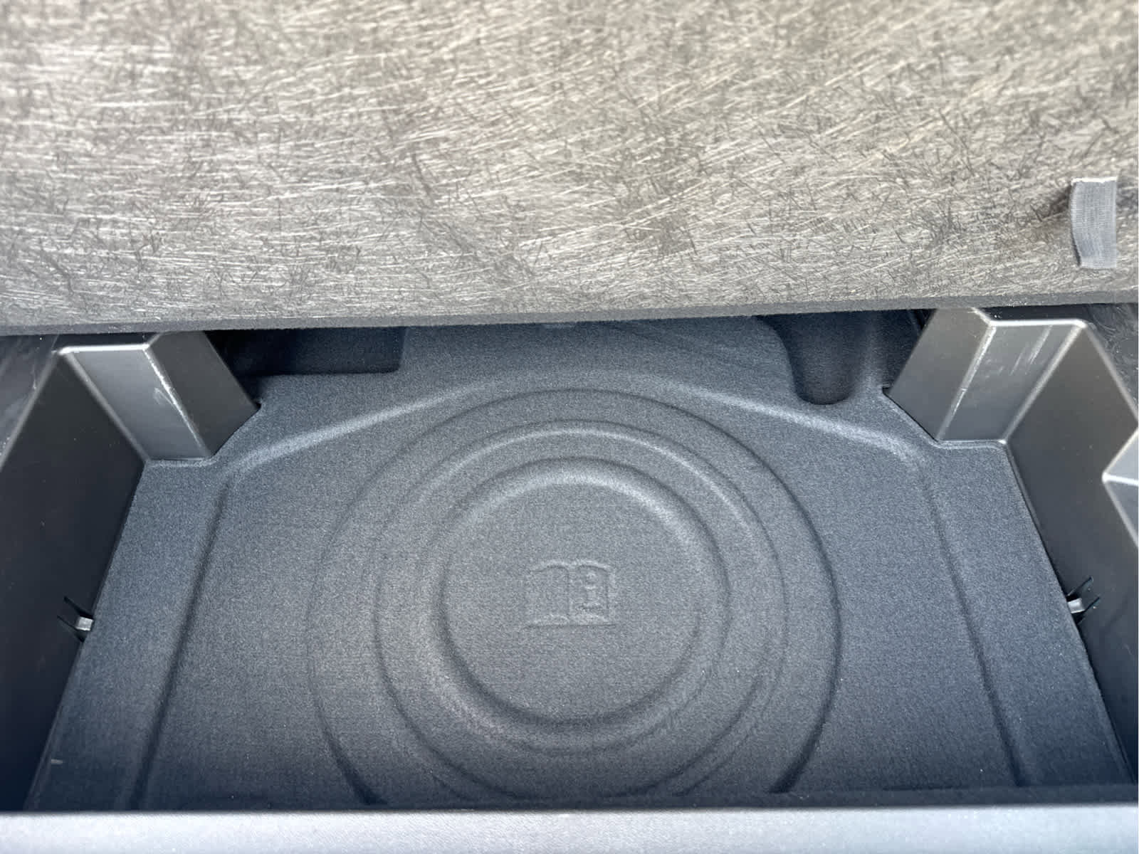 Used 2024 Chevrolet Equinox LT w/ LPO, Floor Liner Package FWD image 38