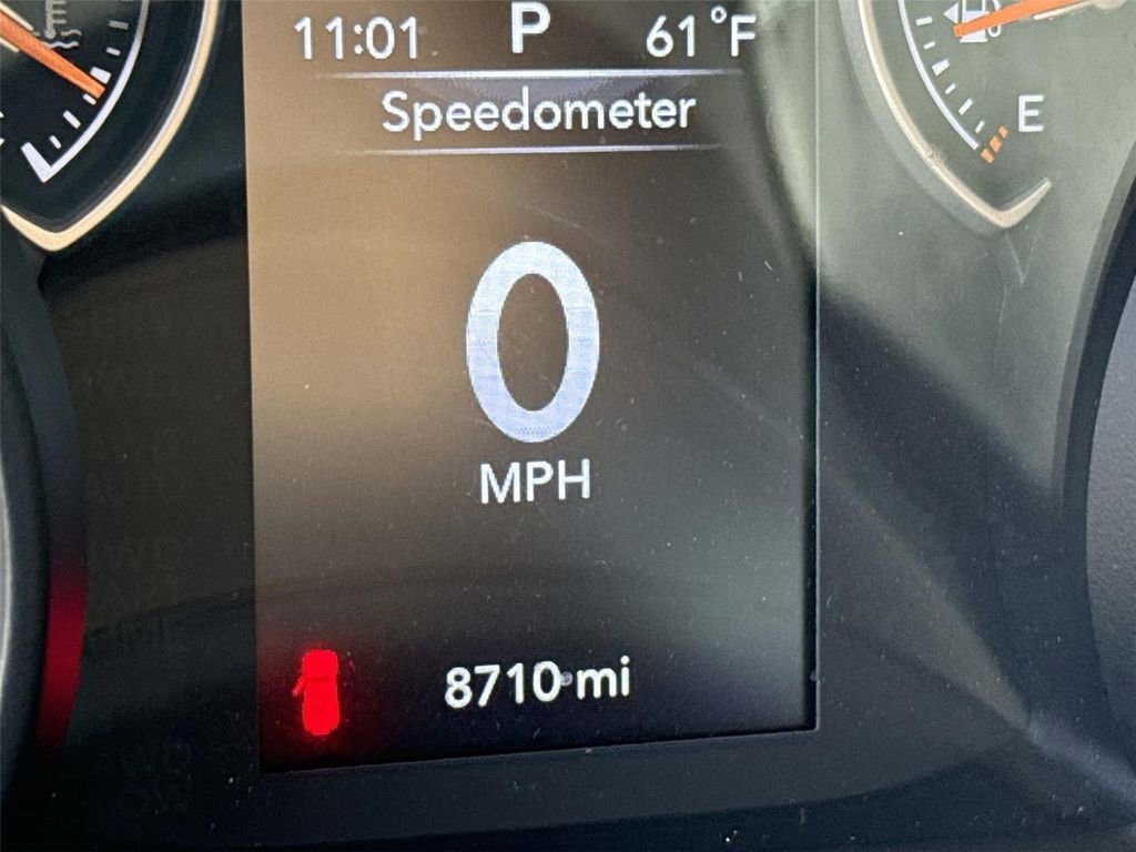 Used 2025 Jeep Wrangler Unlimited Sport AWD/4WD image 11