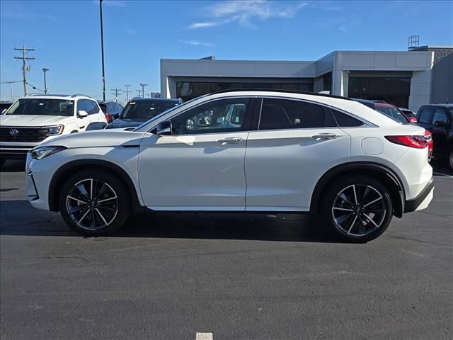 Used 2025 INFINITI QX55 Luxe w/ Cargo Package image 4