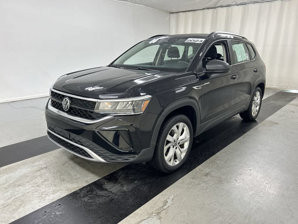 Used 2023 Volkswagen Taos S w/ Driver Assistance Package AWD/4WD image 5