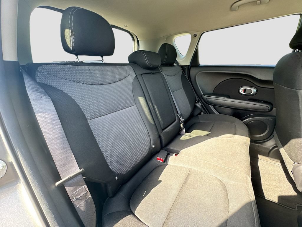 Used 2017 Kia Soul + FWD image 24