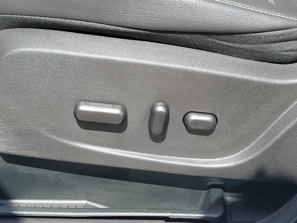 Used 2018 Ford Escape SEL AWD/4WD image 11