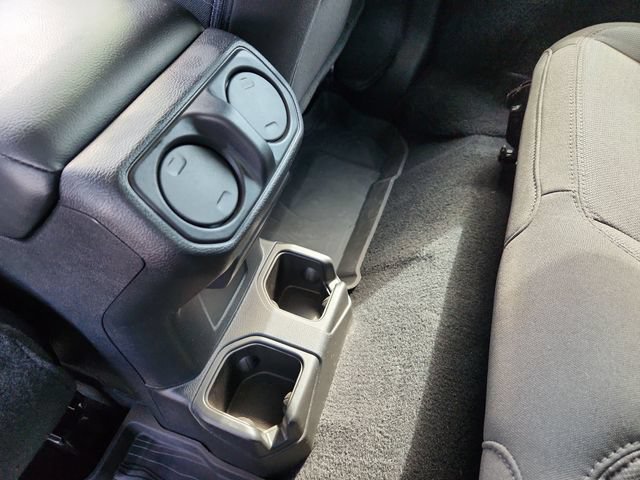 Used 2023 Jeep Wrangler Sport AWD/4WD image 29