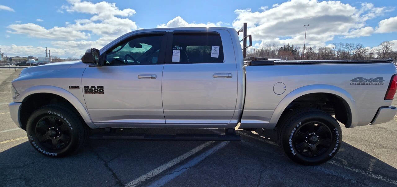 Used 2018 RAM 2500 Big Horn w/ Sport Appearance Group image 3
