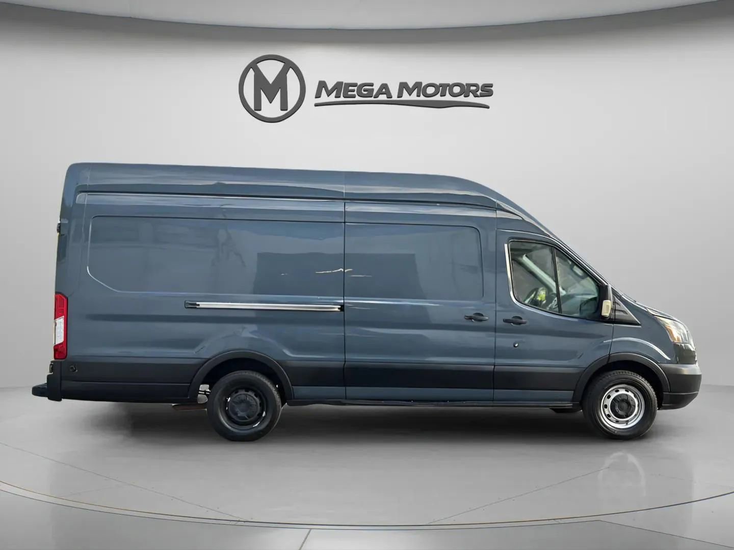 Used 2019 Ford Transit 250 148 High Roof Extended image 6