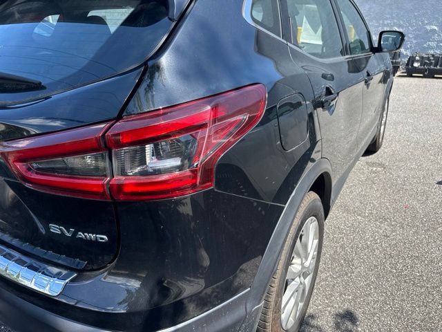 Used 2021 Nissan Rogue Sport SV AWD/4WD image 8