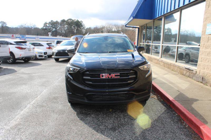Used 2019 GMC Terrain SLE w/ Black Edition image 2