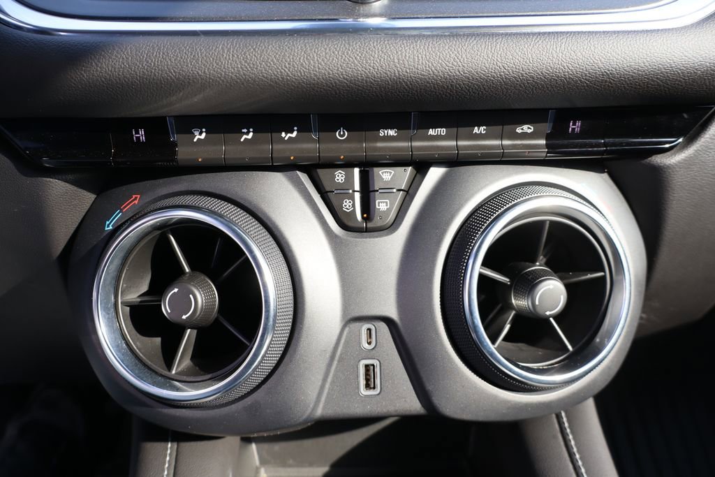 Used 2023 Chevrolet Blazer LT w/ Midnight/Sport Edition image 21