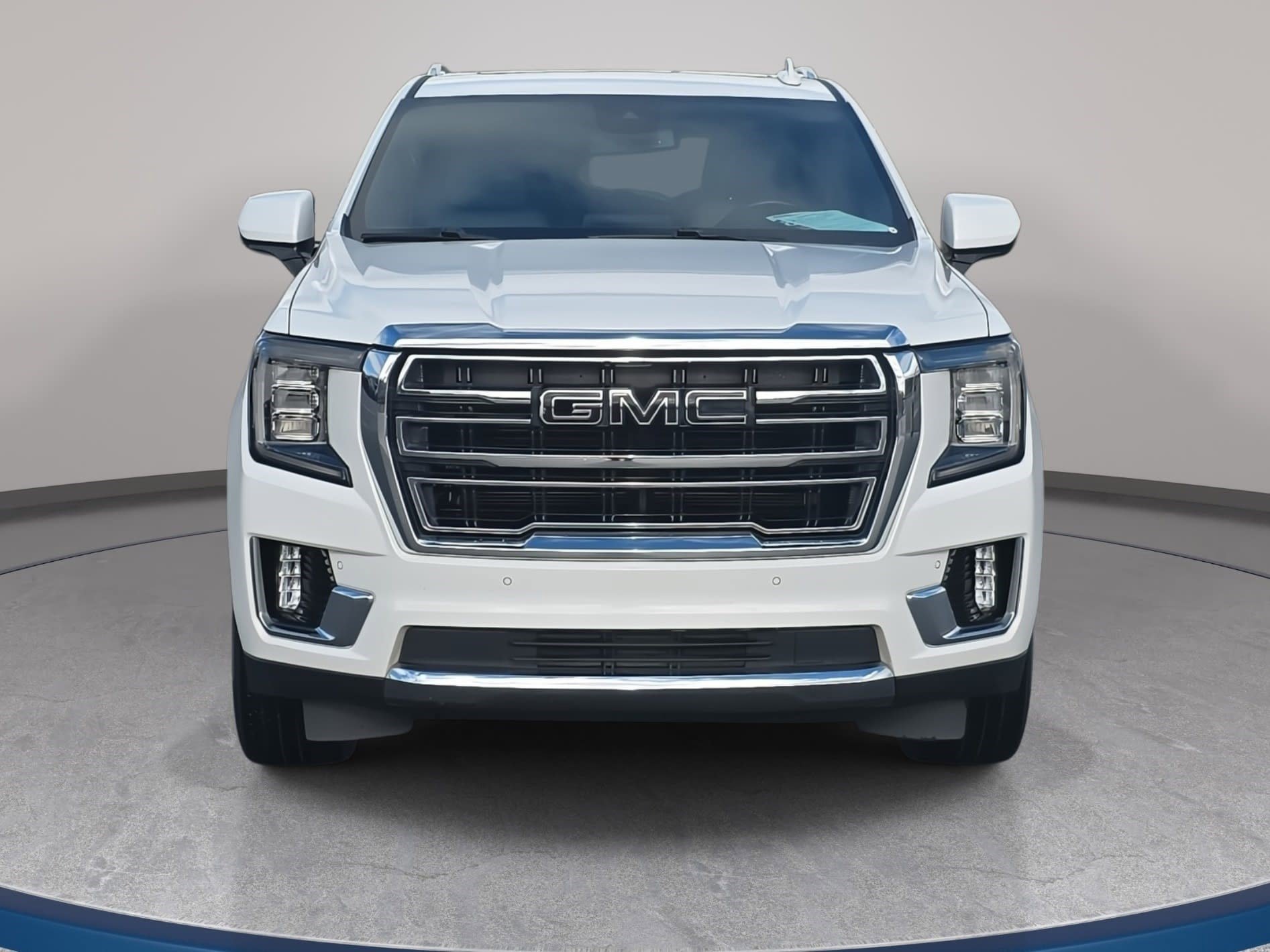Used 2023 GMC Yukon SLT image 2