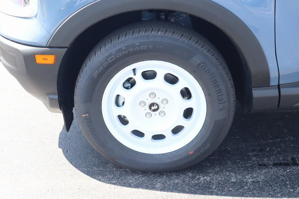 New 2025 Ford Bronco Sport Heritage w/ Convenience Package image 17