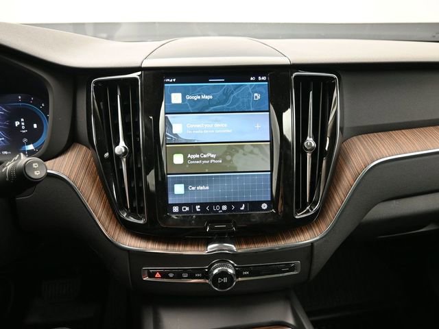 Used 2023 Volvo XC60 B5 Plus w/ Protection Package Premier image 12