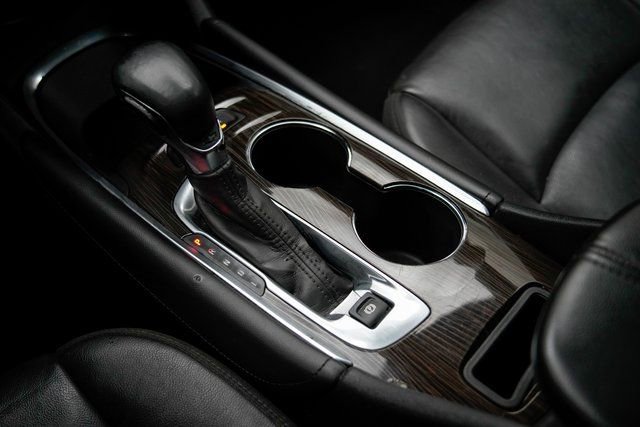 Used 2024 Chevrolet Malibu LT FWD image 30