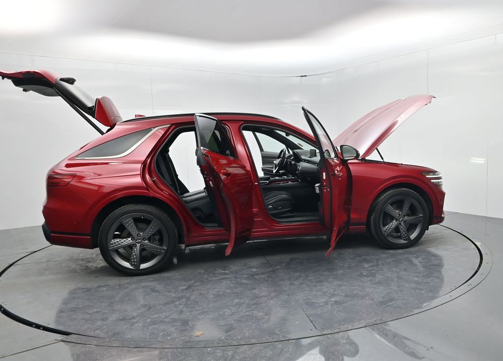 Used 2022 Genesis GV70 3.5T Sport w/ Sport Prestige Package image 59