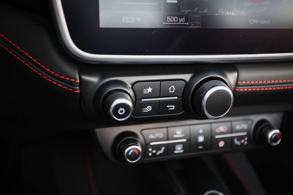 Used 2022 Ferrari Portofino M RWD image 33
