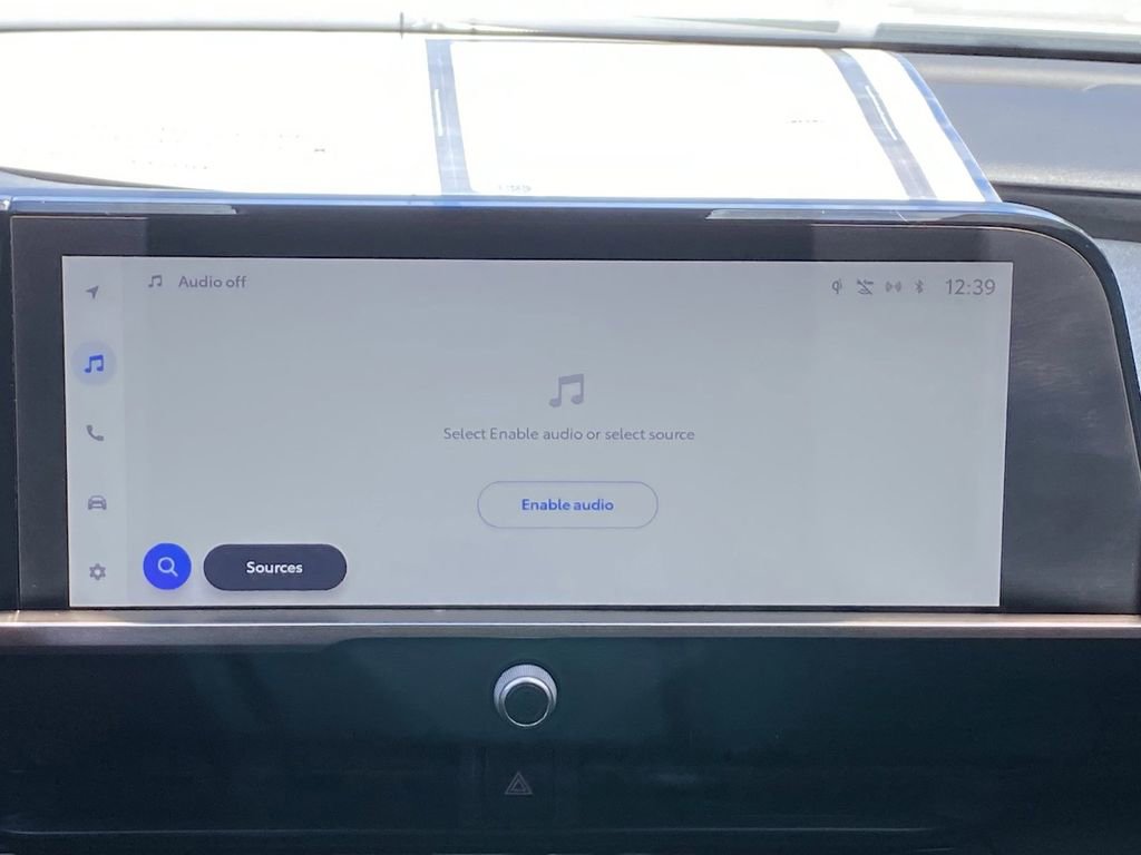 Certified 2023 Toyota Crown XLE image 30