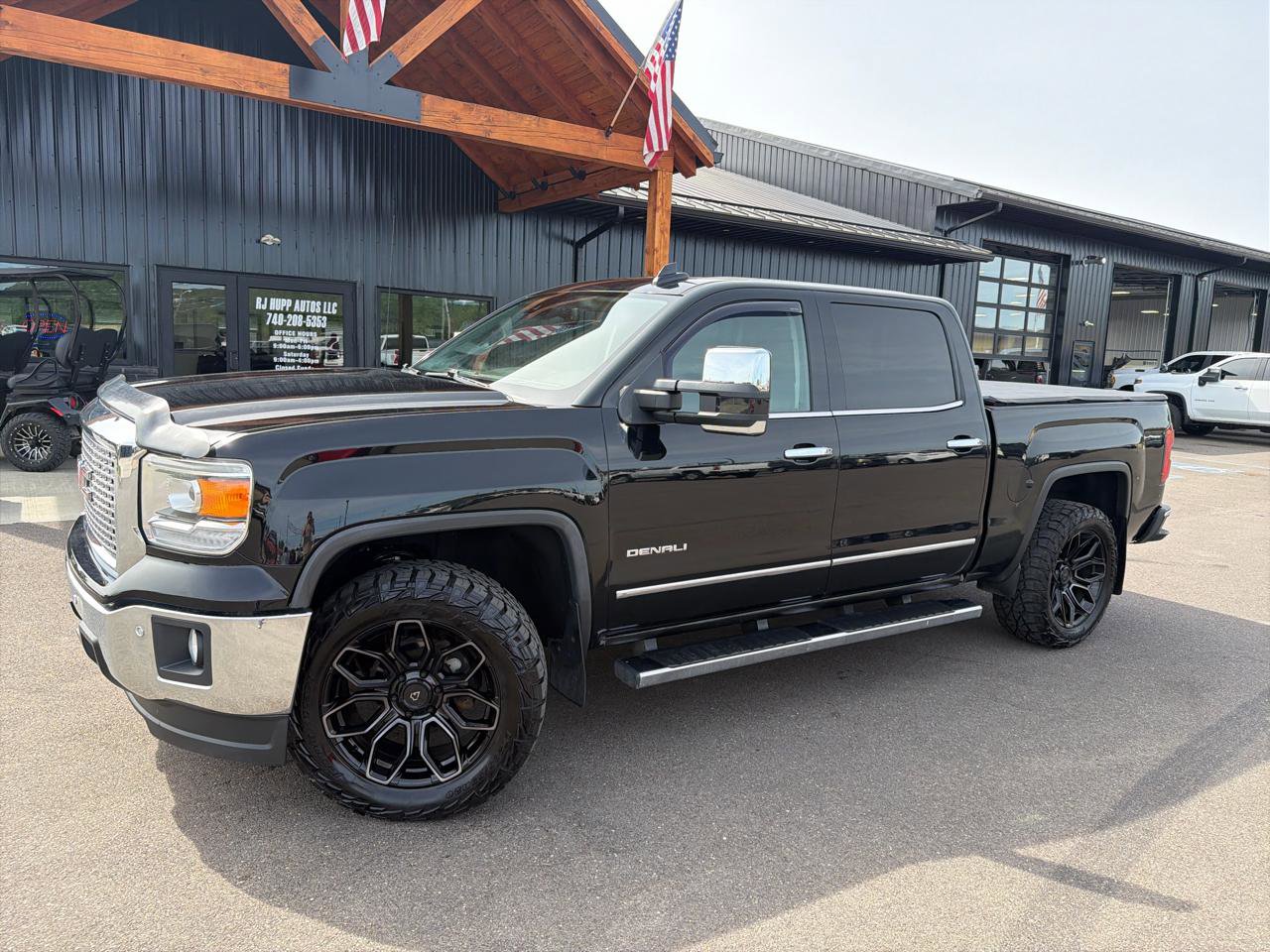 Used 2015 GMC Sierra 1500 Denali w/ Driver Alert Package AWD/4WD image 1
