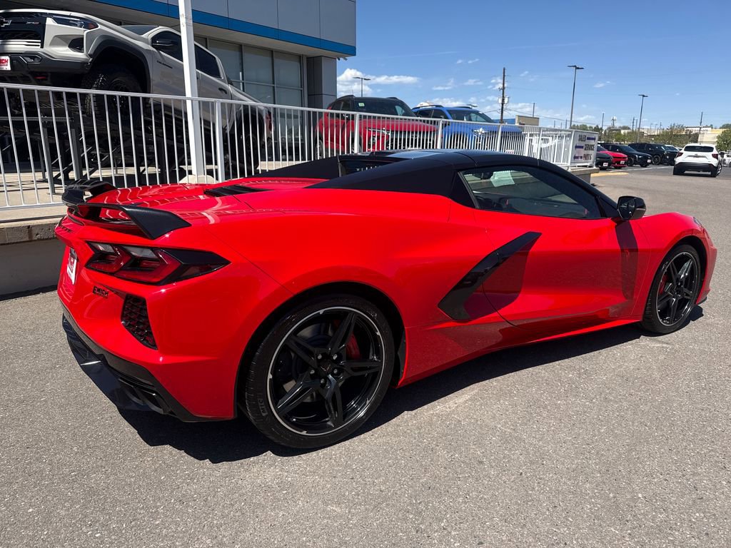 Used 2023 Chevrolet Corvette Stingray Premium Conv w/ Z51 Performance Package image 5